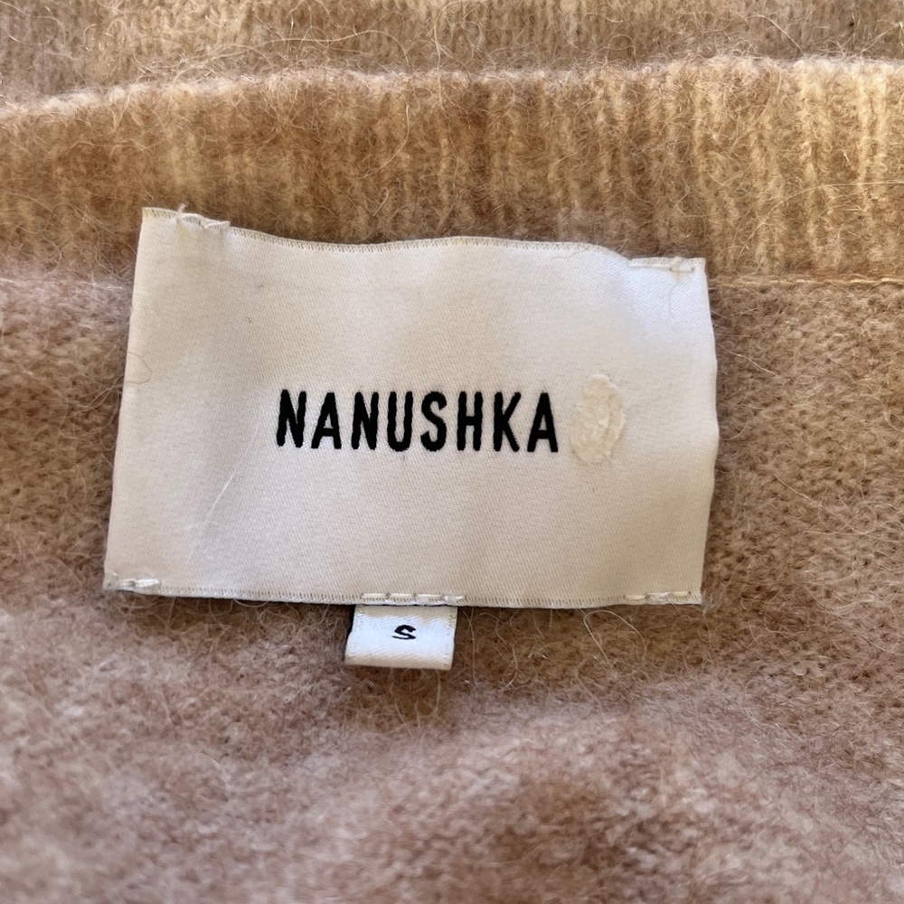Nanushka Soft Beige Crew Neck Sweater Size Small - Picture 3 of 3